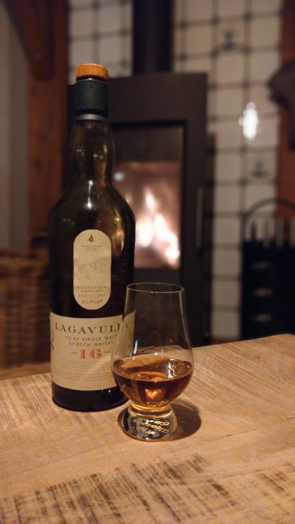 Lagavulin 16