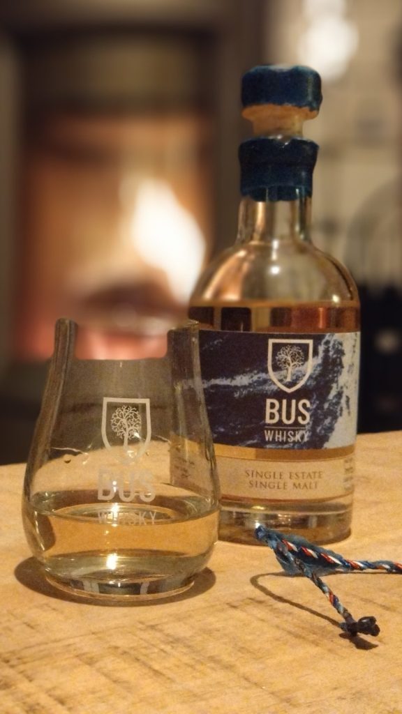 Bus Single malt whisky